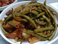 压锅大丰收-小花卷味道餐厅(开发区五彩城店)