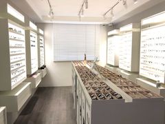 -目艮眼镜SHOWROOM(品牌集合店)