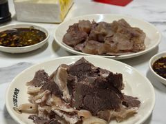 -何永光123鲜牛肉馆(1号店)