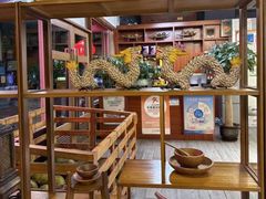 -墨脱石锅椰子鸡•香草鸭•东山羊(大东海店)