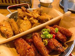 炸鸡翅一半一半-富乐满韩国正宗炸鸡韩国料理(虹泉路店)
