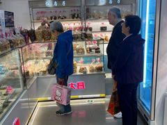 -红房子西点(汇联商厦天钥桥路店)