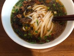-矮子粉店1985·长沙米粉(湘春路店)