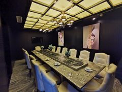 -W20 SHINING Party·K(悦豪和平路店)