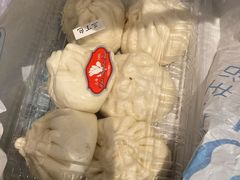 -白玉兰食品甜凤店(合生汇店)