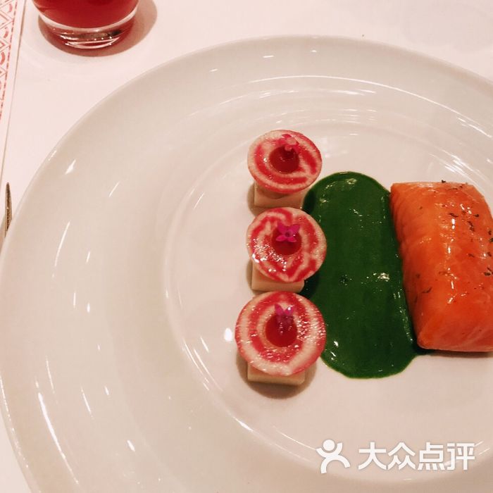 艾利爵士顶层餐厅