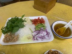 -官塘陈记鱼生·潮汕砂锅粥·牛肉火锅(潮枫路总店)