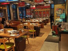 -华府九号海鲜烧烤大排档(龙域店)