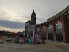 -王府井奥莱棋盘山小镇