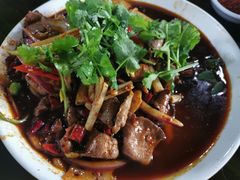 -小杨翘脚牛肉