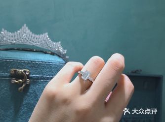 这是男朋友送我的小冰糖