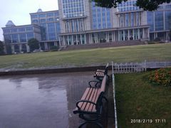 -复旦大学光华楼