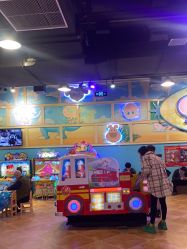 -卡通尼乐园(银泰店)