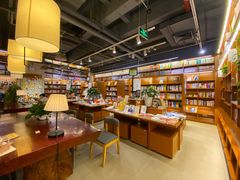-博览书店(越秀悦汇天地店)