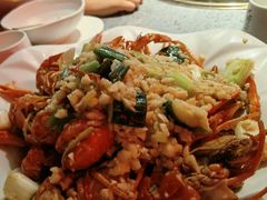 蒜香小龙虾-虾胡闹龙虾馆(湄南河店)
