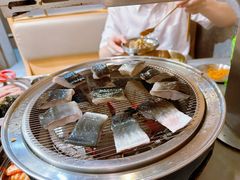 -围炉肉舍丹东海鲜烤肉·烤活鳗(步行街店)