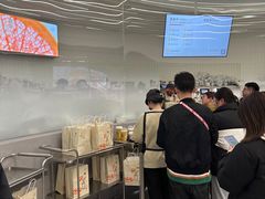-喜茶(迪士尼小镇DP店)