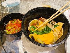 -万记麻辣烫国展总店