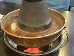 -楼外楼大刀肉传统火锅居(幸福街店)