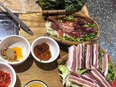 -阿婆情腊排骨火锅(金虹路店)