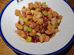-老屋印象川菜(马园路店)