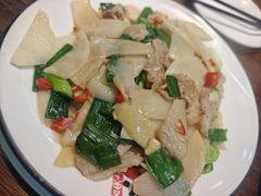 -民间瓦缸煨汤館(嵩山路店)