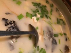 -姜君·千岛湖鱼头馆(浦东大道店)