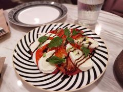 卡布蕾塞沙拉-IL TEATRO 精品意大利餐厅