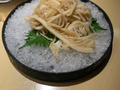 -余欢领鲜火锅(新街口店)