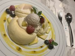 -théATRE 茶聚场(王府中環店)