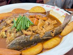 海鲜杂鱼一锅出-渔家风味·鲅鱼水饺·央视展播·海鲜天津菜(开发区店)