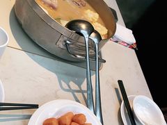 -肥仔文澳门猪骨煲(南京西路店)