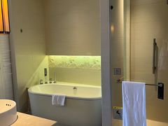 豪华海景双床房-三亚海棠湾万丽度假酒店