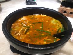 -滇越乘象云南餐厅(豆各庄店)