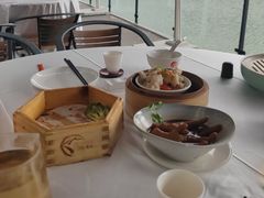 -鹿鸣酒家(越秀店)