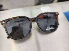 -青山良镜(中国丹阳国际眼镜城店)