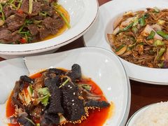 -湖南人家湘菜馆(镇江路店)