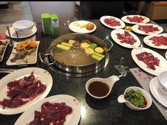 -名门潮牛·鲜牛肉海鲜火锅.烧烤自助餐厅(诚丰广场店)