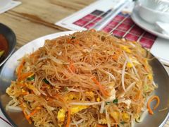 -后街佬·炭火鲜鱼杂(33小镇店)