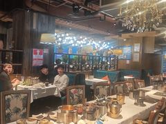 -领鲜活海鲜榴莲自助火锅(东门店)