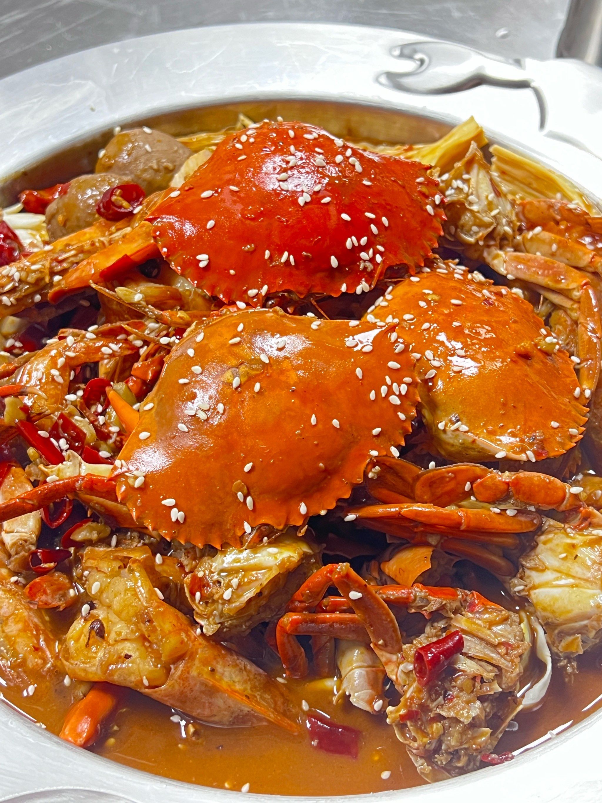 贾青春香辣肉蟹煲