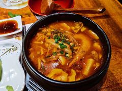 -肉魁屋·烧肉·烧鸟·酒场(高新店)