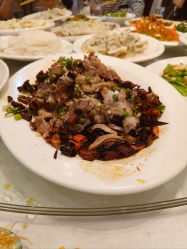 -鑫淼餐饮娱乐中心(江东街店)