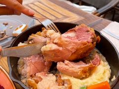 -LENBACH兰巴赫西餐啤酒坊(大连东港店)