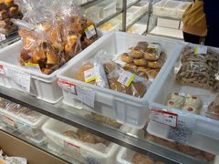 面包甜点陈列柜-百年义利(榴乡路店)