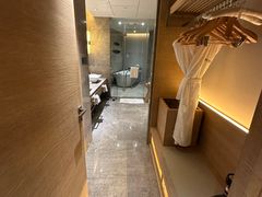 -重庆解放碑威斯汀酒店
