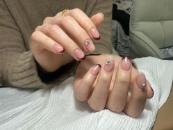 -槿里日式美甲工作室