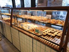 -Dough&Joe团憩(瑞虹天地月亮湾店)