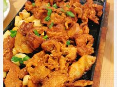 炉火烤五花肉-吕氏疙瘩汤·海鲜新鲁菜(凯德mall新都心店)