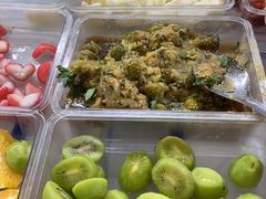 自助取餐区-老炳·七丛松甘草水果